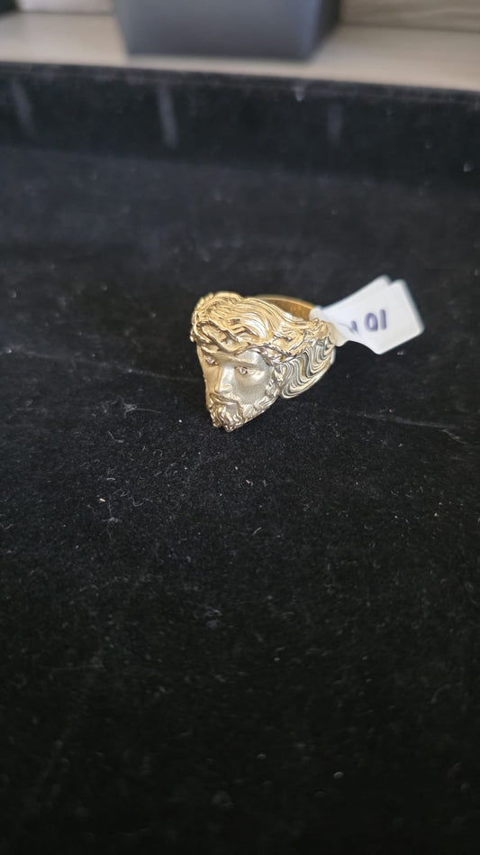 “Elegant 10K Gold Christ Ring – Faith-Inspired Timeless Design”