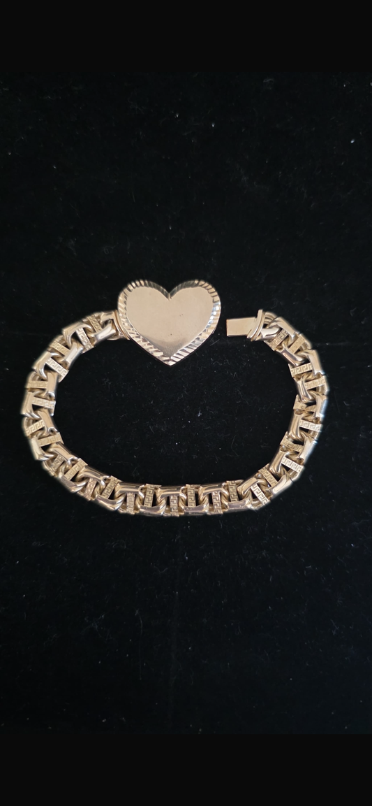 “Elegant 10K Gold Women’s Bracelet – Versace-Inspired Square Links with Heart Clasp”